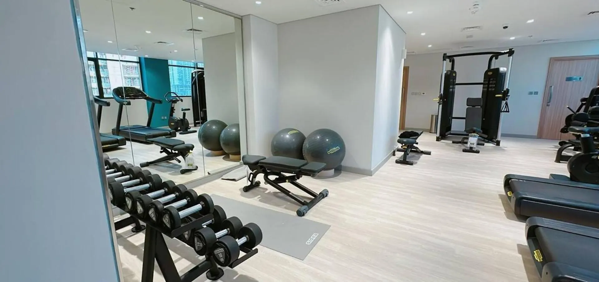 Elegant Studio Apartment In Meydan One Dubai